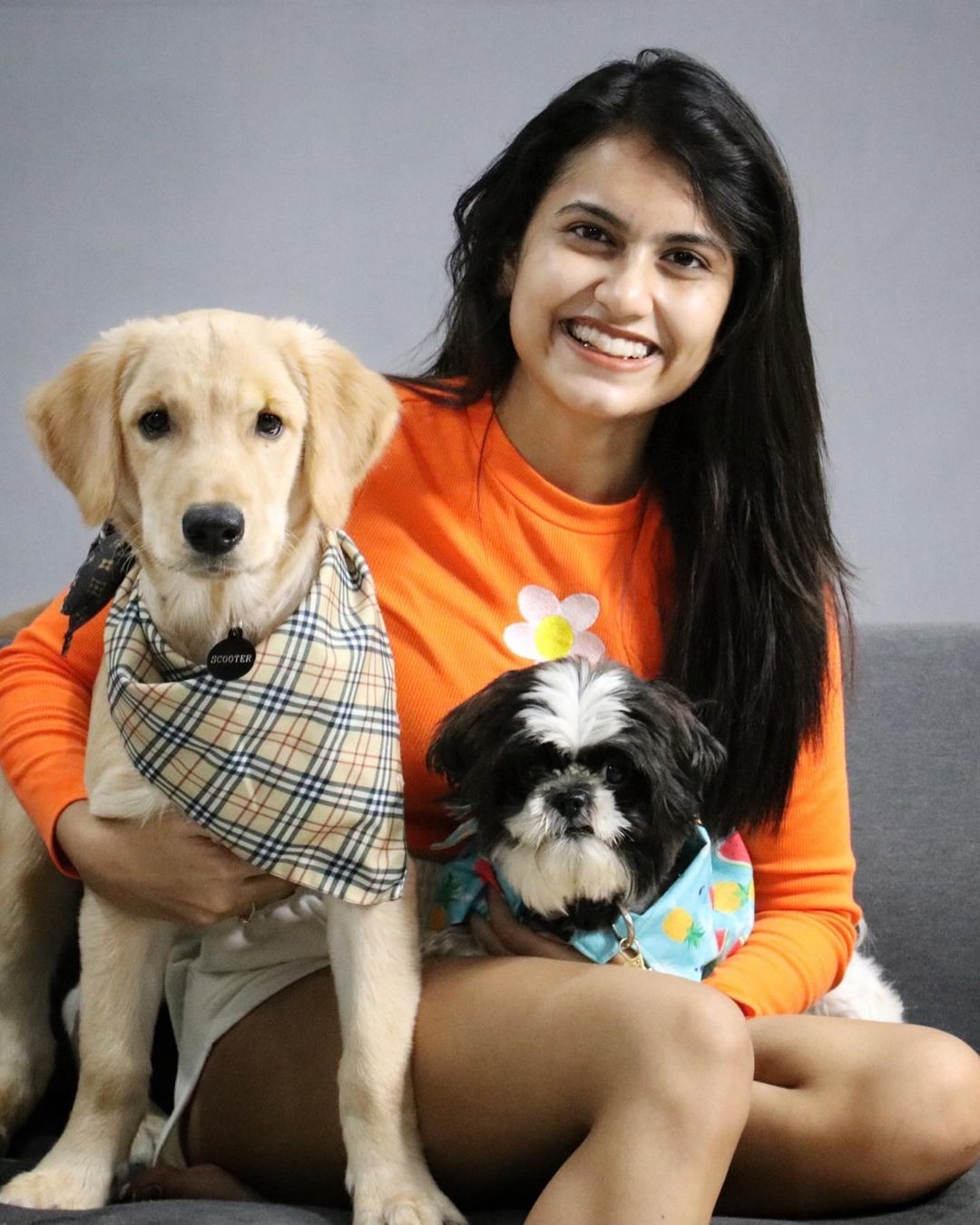 Bunny Vox Latest Photos With Dogs