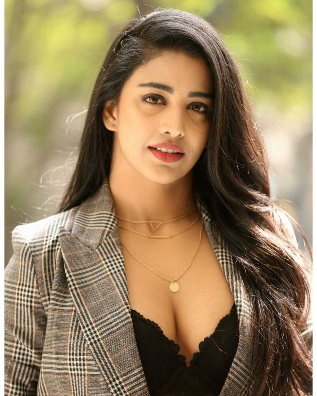 Daksha Nagarkar latest photos