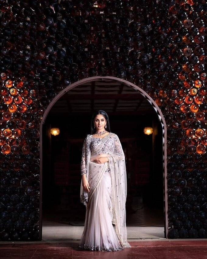 Deepti Sati Stunning Photos