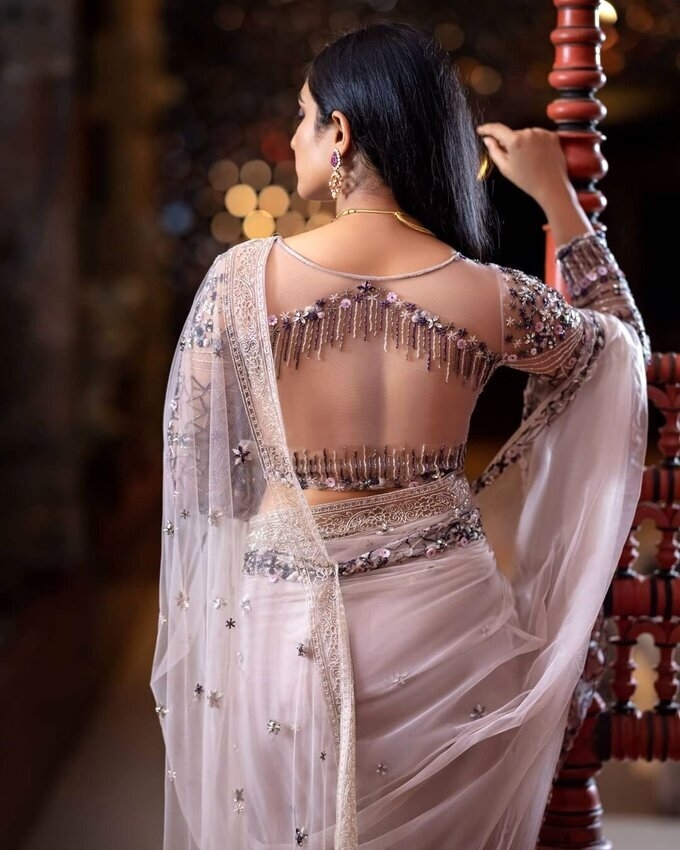 Deepti Sati Stunning Photos