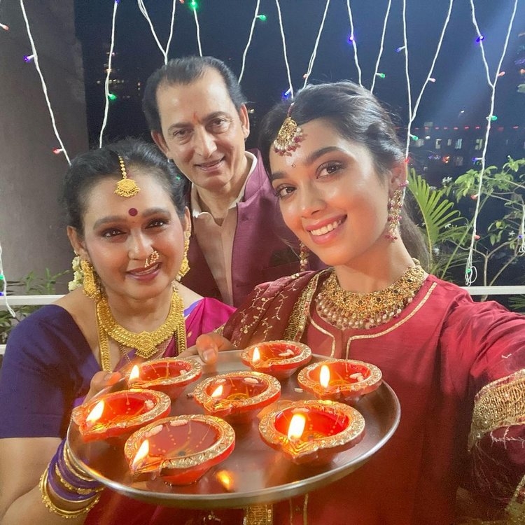 Digangana Suryavanshi New Images In Diwali