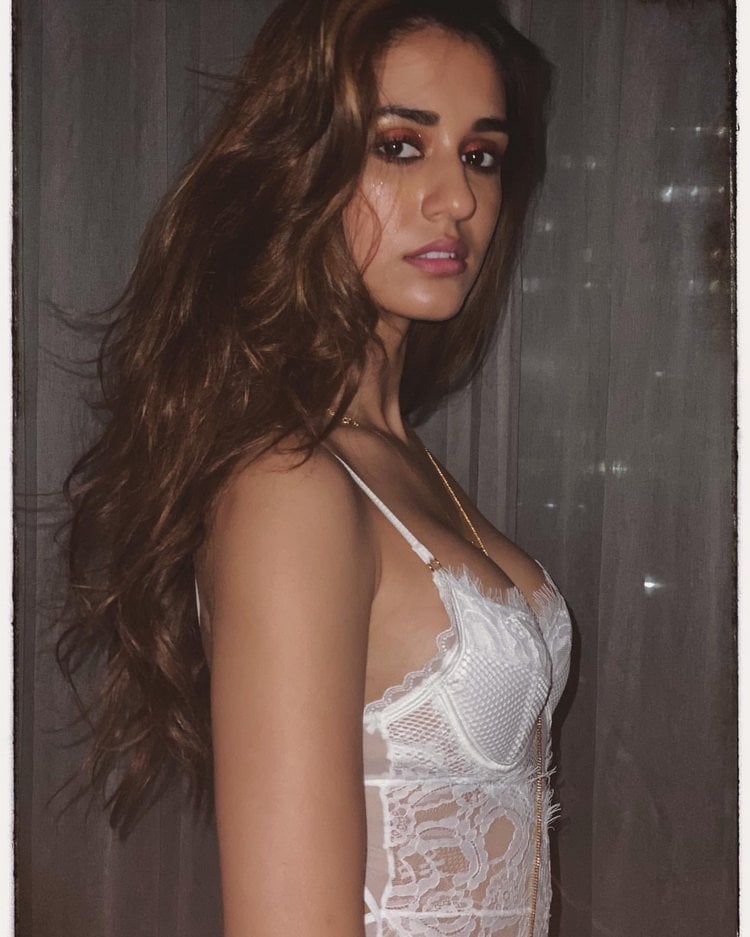 Disha Patani Hot Photos Shoot