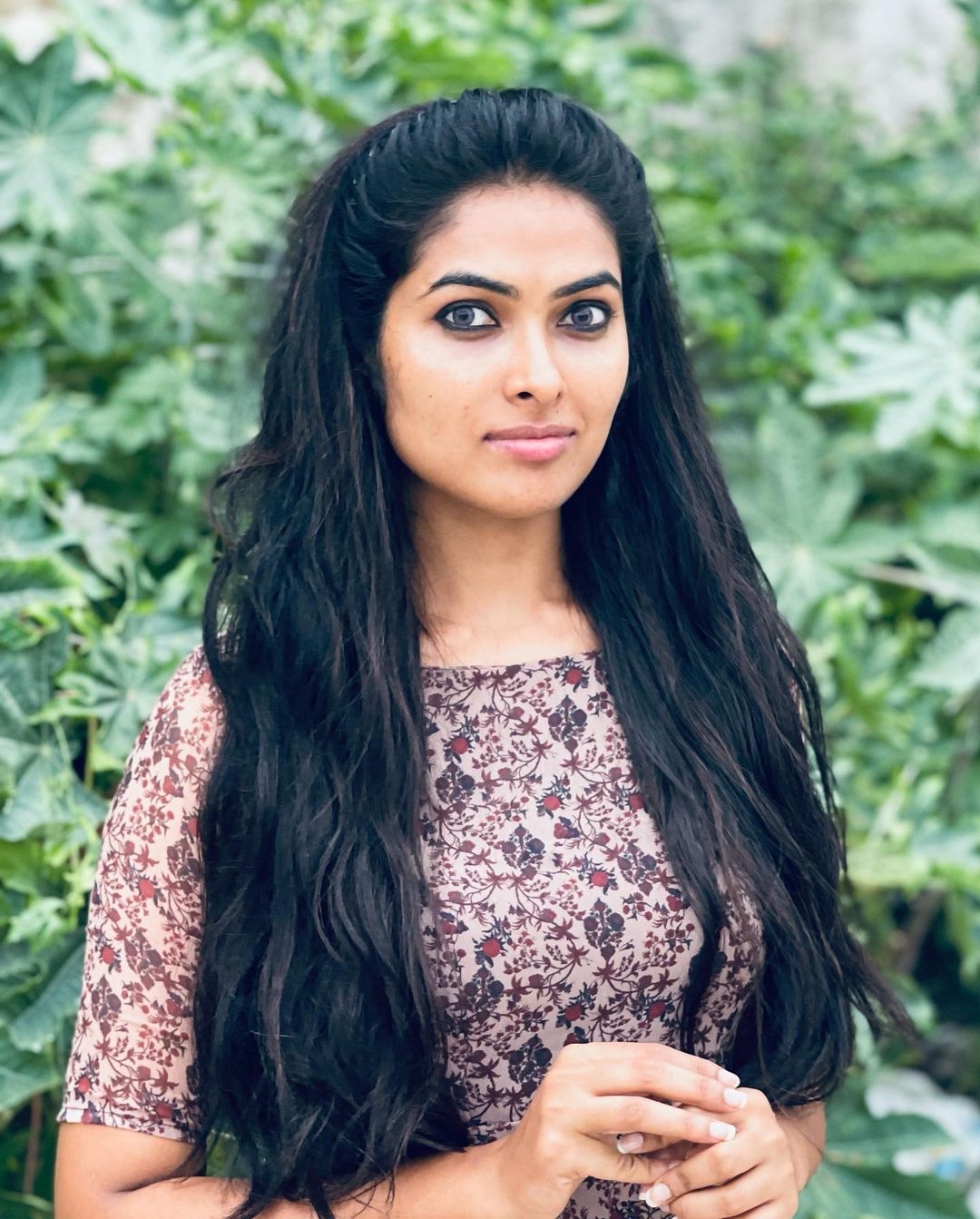 Divi Vadthya New Stills Collection