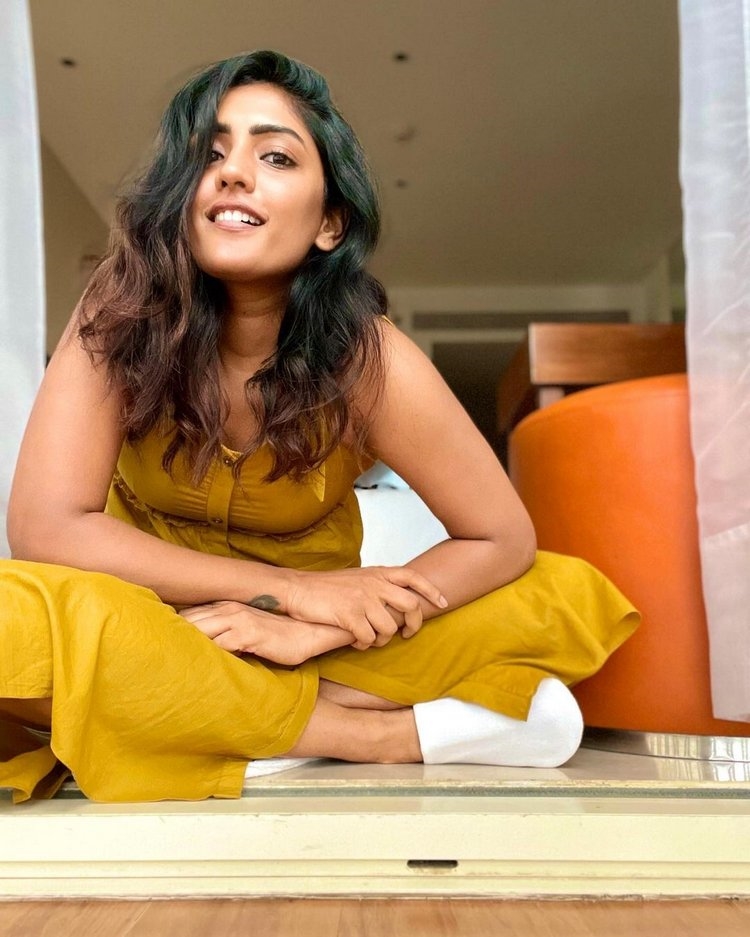 Eesha Rebba Hot Photos In Yellow Dress