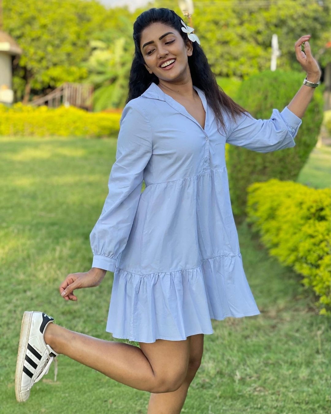 Eesha Rebba New Photos In Chubby Looks