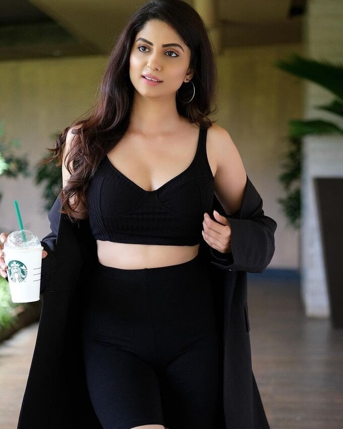 Ekta Kapoor New Photos In Shoot