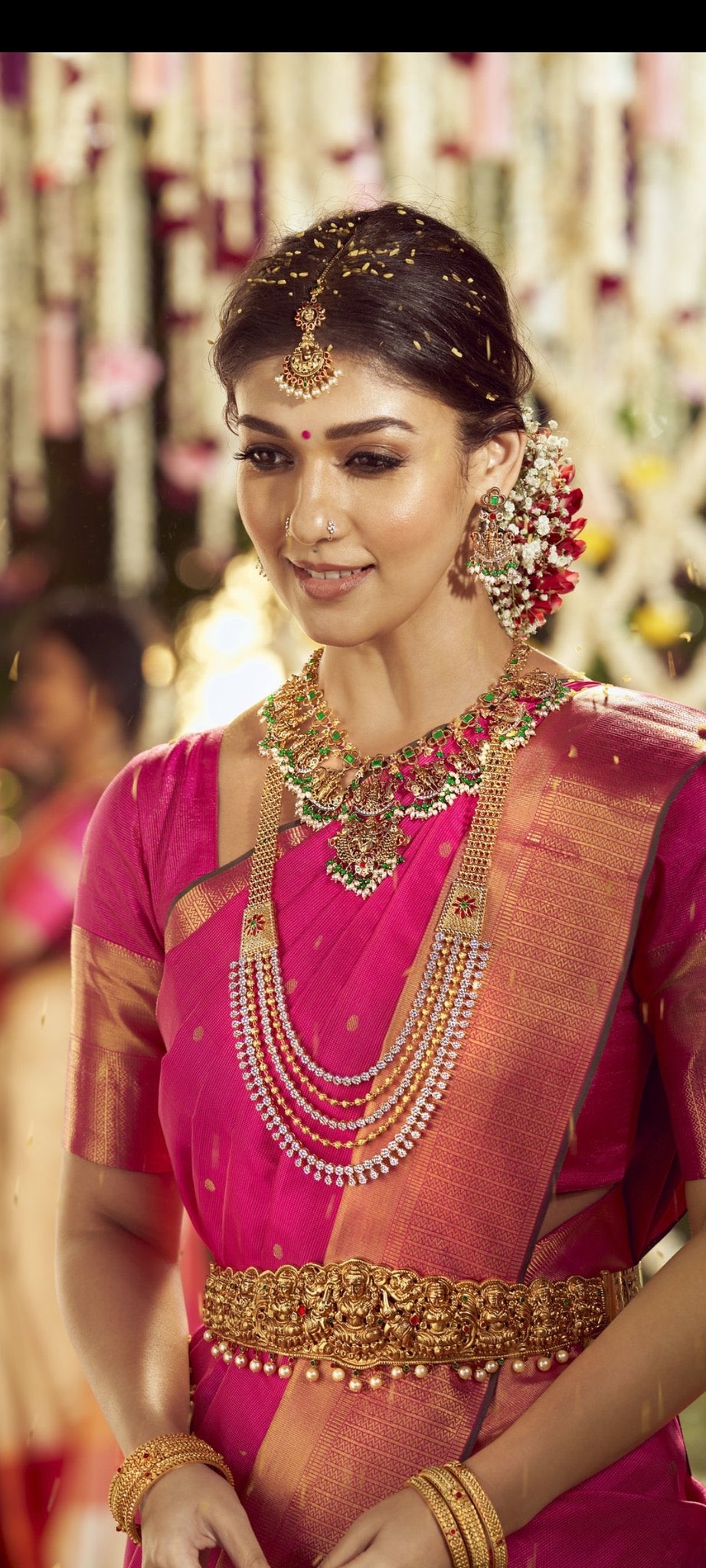 Evergreen Beauty Nayanthara in Saree