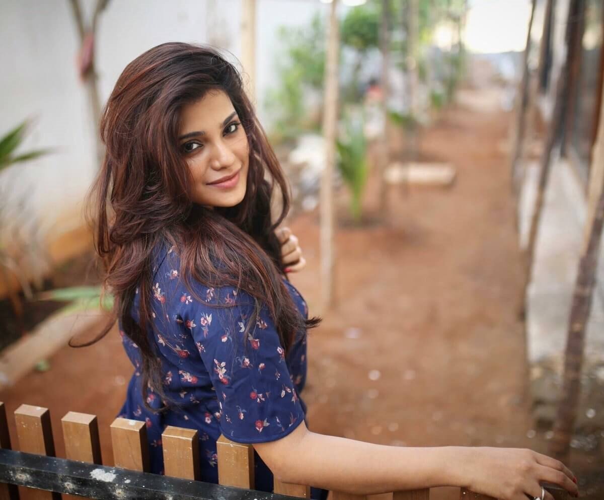 Gorgeous Actress Aathmika Cute Images