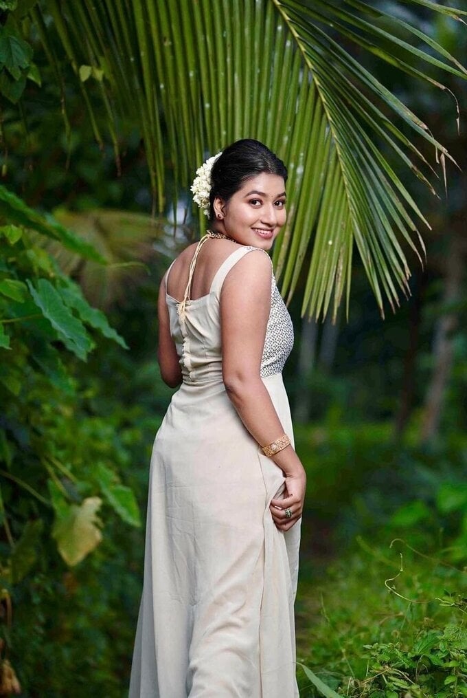 Grace Antony Stunning Photos