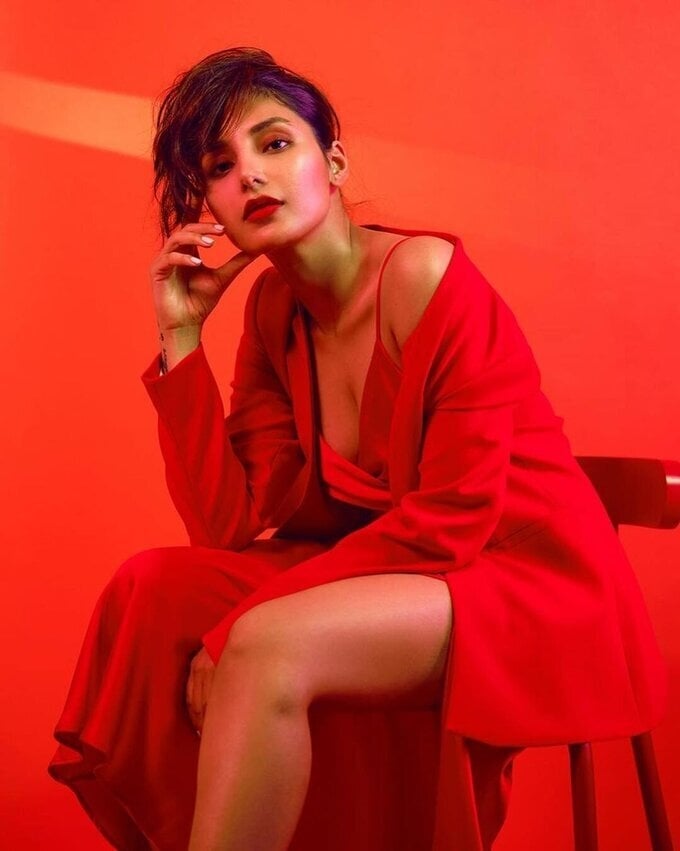 Harshita Gaur Stunning Photos