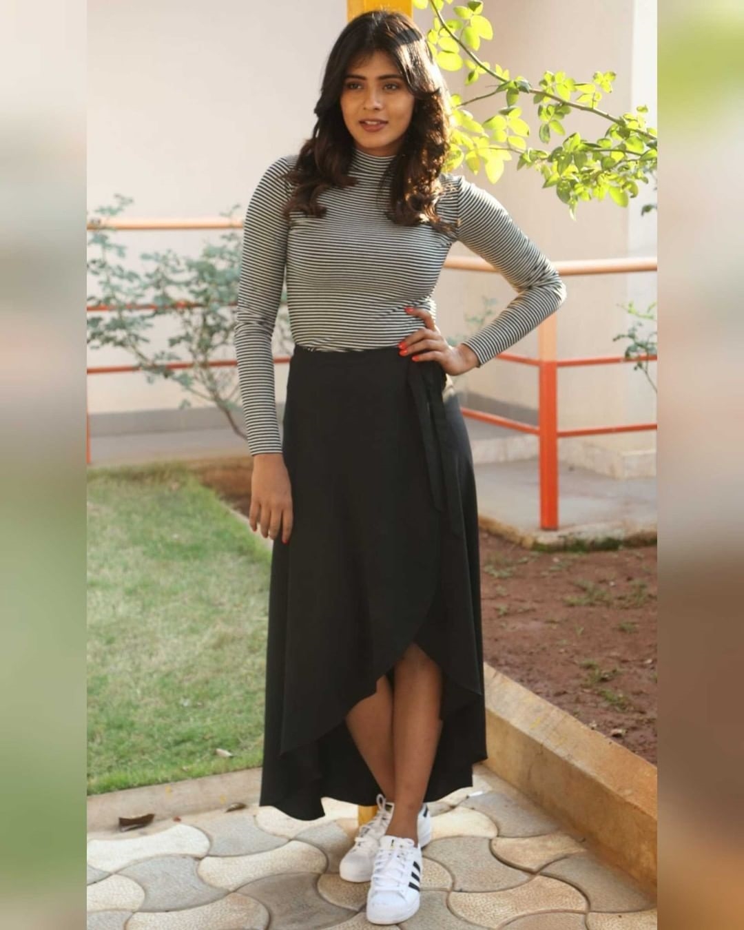 Hebah Patel latest chubby photos