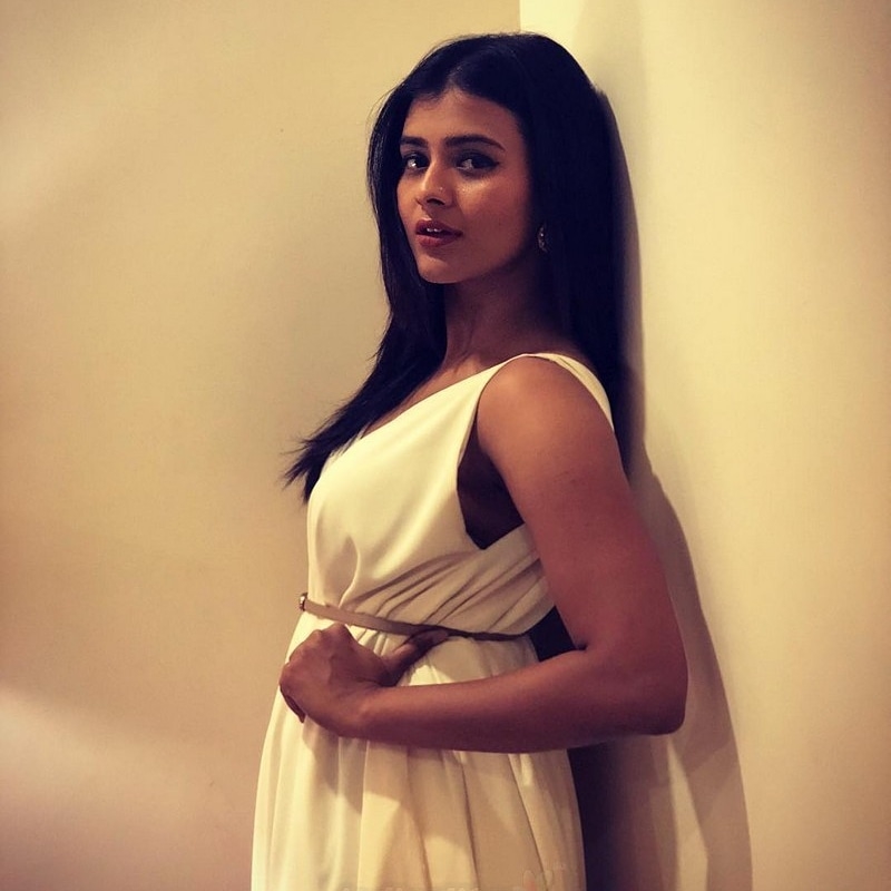 Hot Actress Hebah Patel Stunning Images