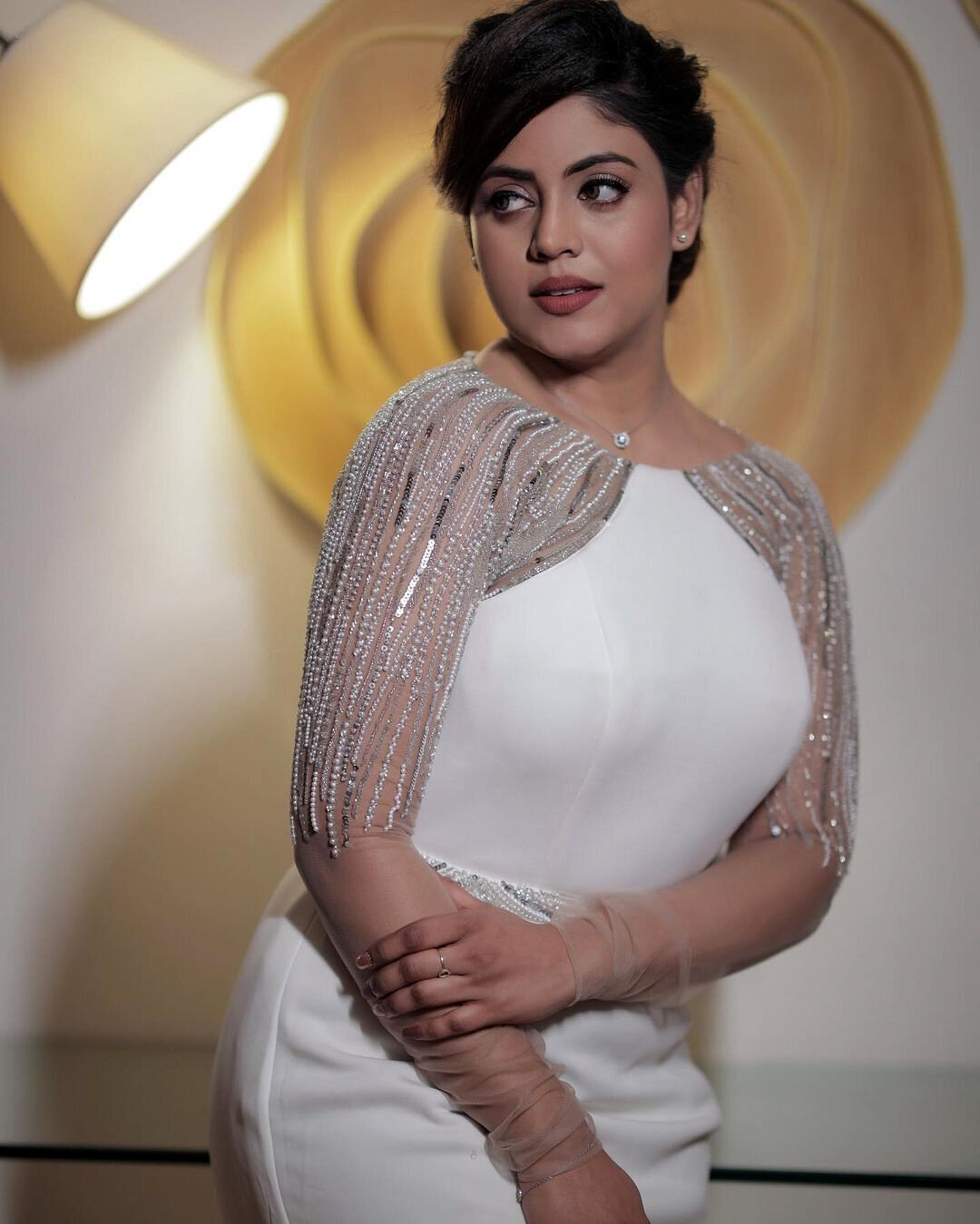 Iniya New Amazing Stills In Shoot