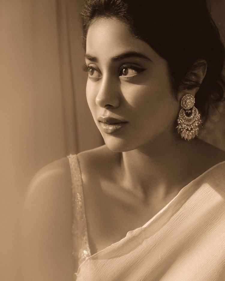 Janhvi Kapoor Every Green Pics