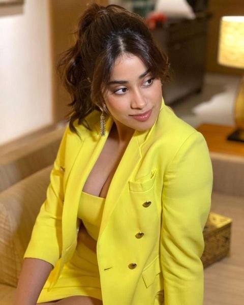 Janhvi Kapoor Latest Photos Collection