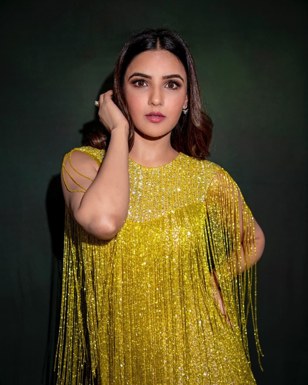 Jasmin Bhasin New Images In Yellow Dress