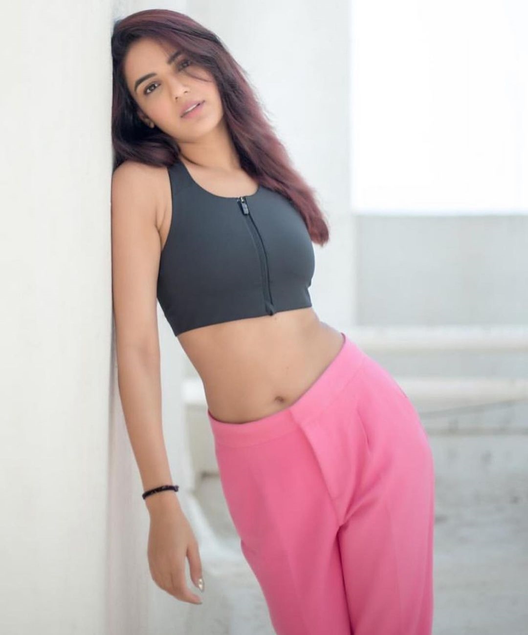 Jasmin Bhasin latest Biryhday Photos