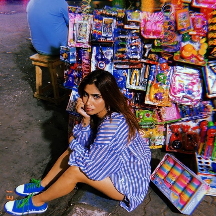 Karishma sharma evergreen photos