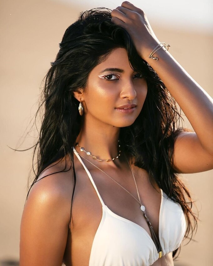 Keerthi Pandian New Photos
