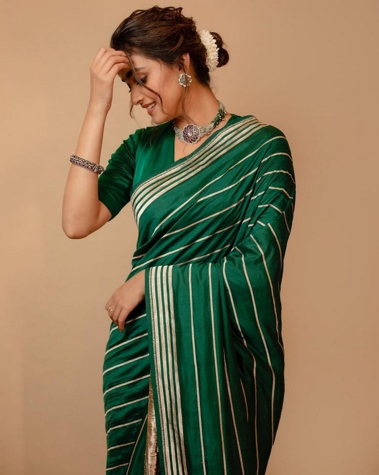 Keerthy Suresh Stunning Photos