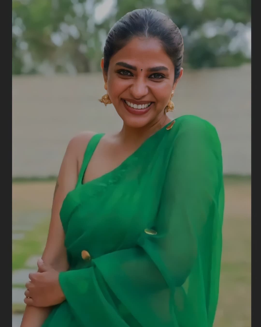 Kollywood Actress New Clicks In Green Dress