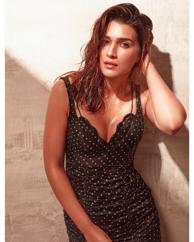 Kriti Sanon stunning images