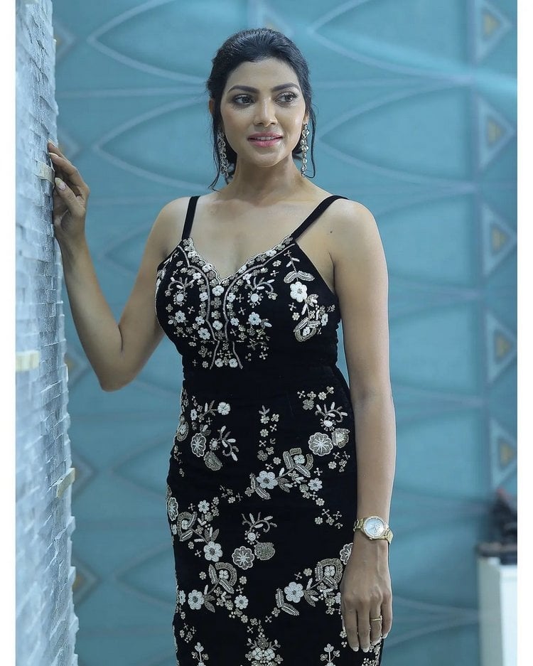 Lahari Shari Images Gallery Collection
