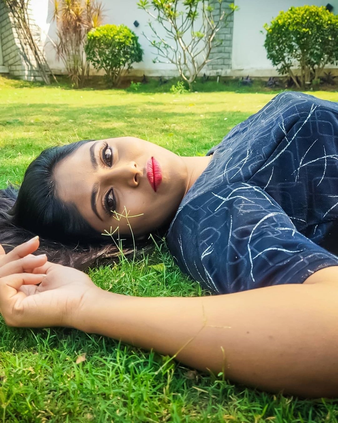 Maheswari New Clicks In Garden