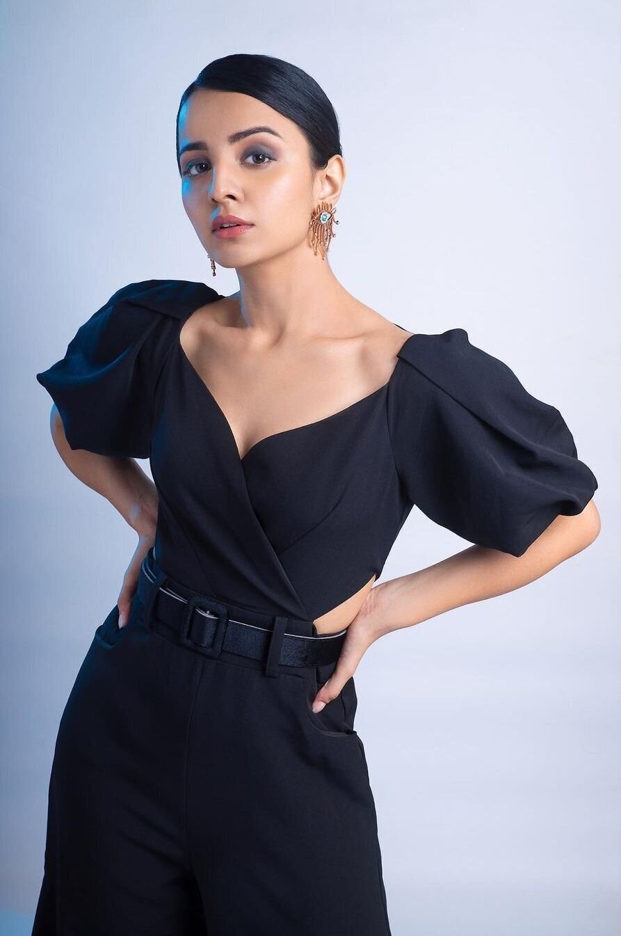 Mahima Makwana New Cute Photos