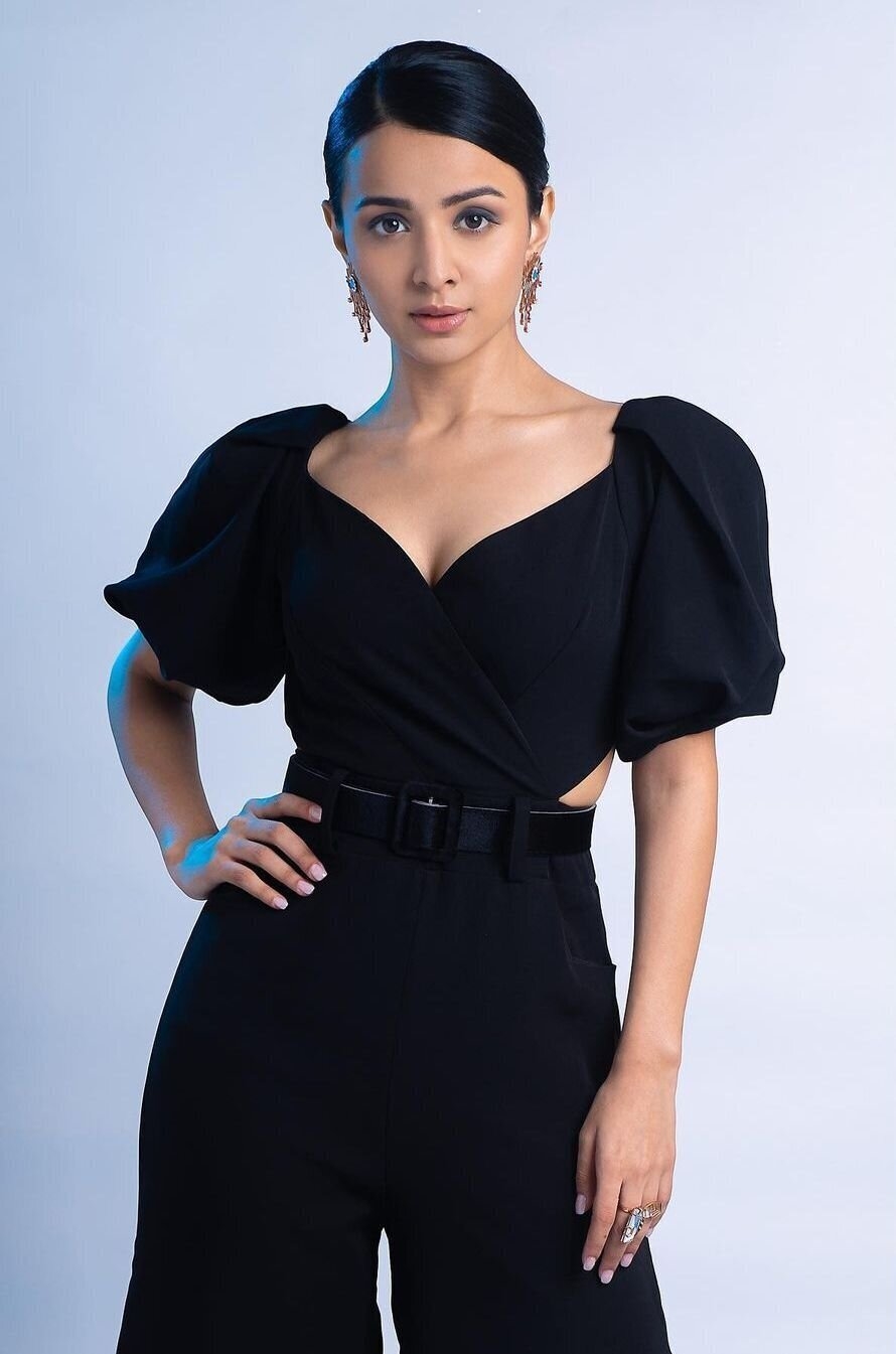 Mahima Makwana New Cute Photos