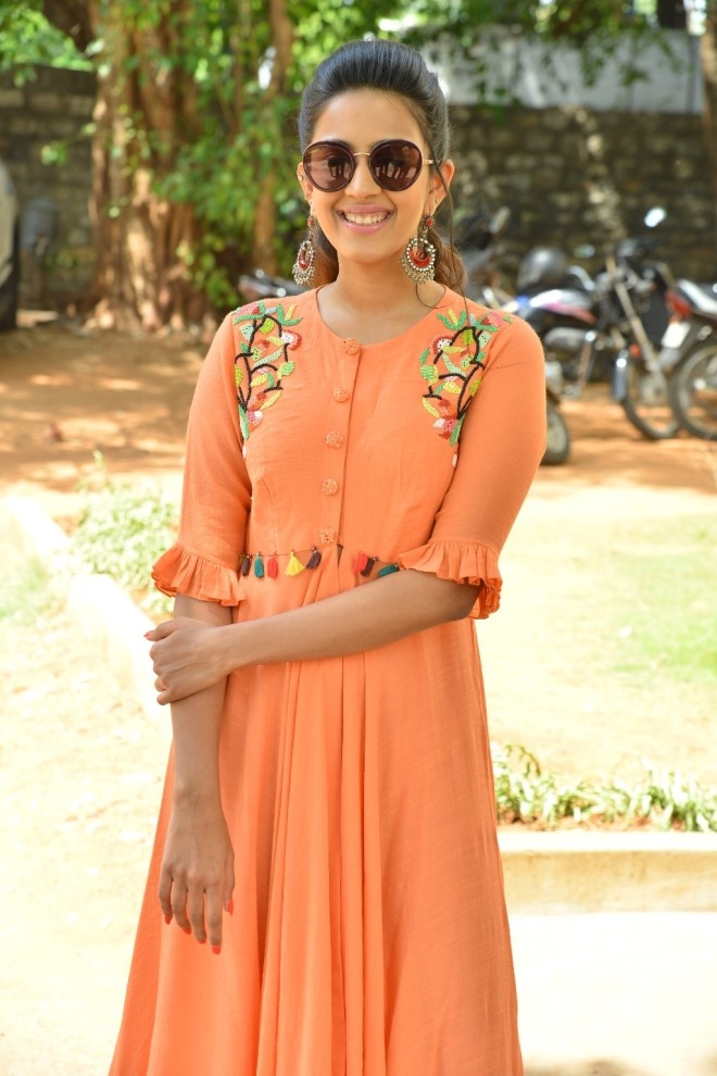 Mega Heroine Actress Niharika Konidela Images