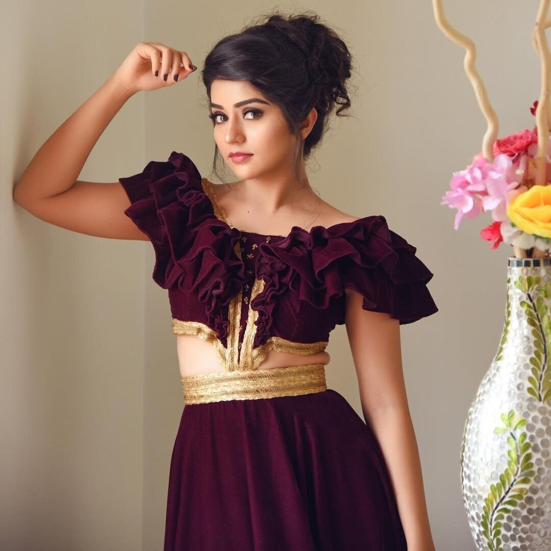 Megha Shetty Pretty New Photos