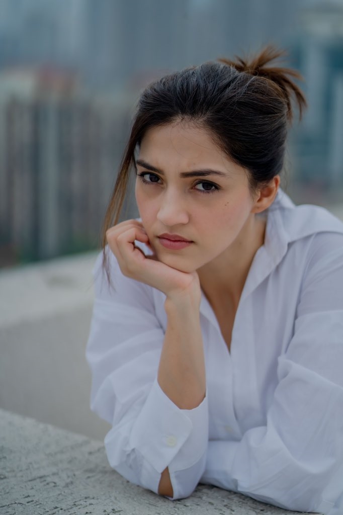 Mehreen Pirzada Latest New Pics