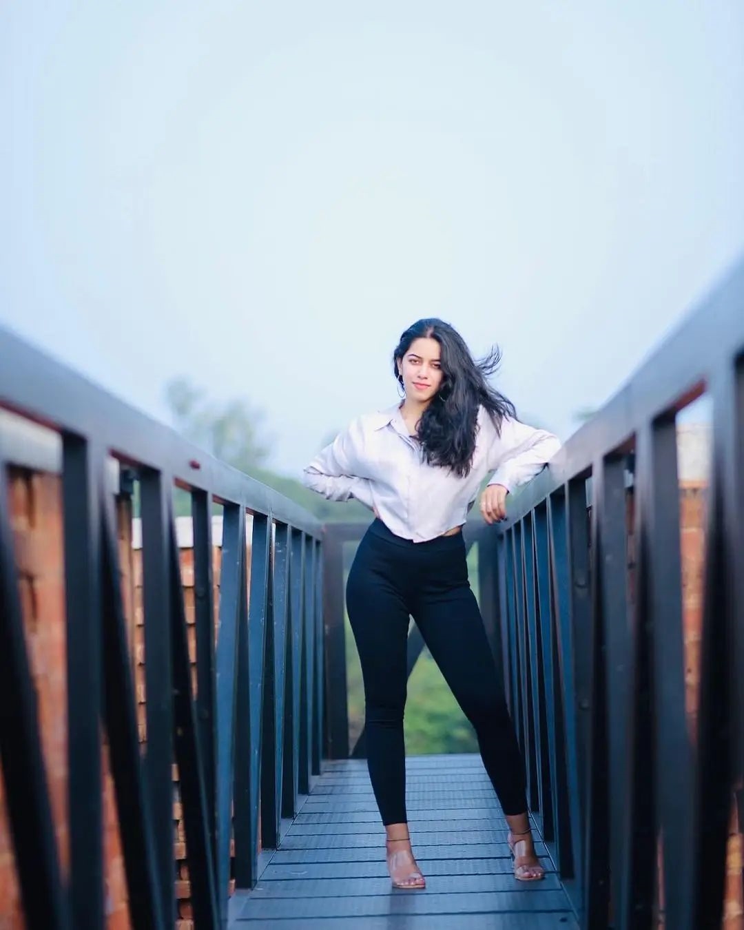 Miranalni Ravi New Clicks Collection