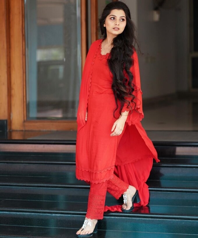 Model Niranjana Anoop Latest Image Collection