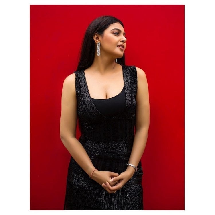 Monal Gajjar New Clicks Collection