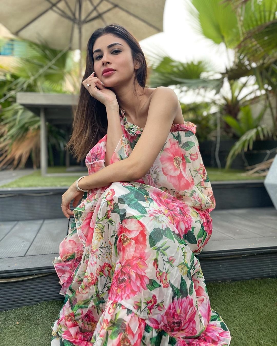 Mouni Roy Crazy Hot Photos