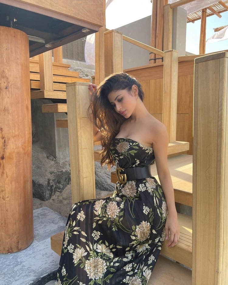 Mouni Roy Photos In Black Long Top