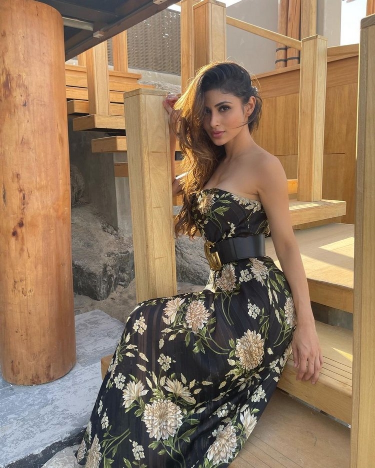 Mouni Roy Photos In Black Long Top