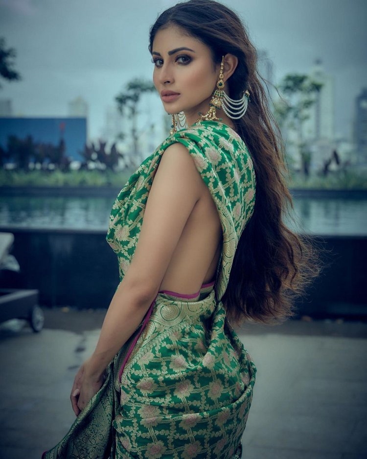 Mouni Roy Pics Collection