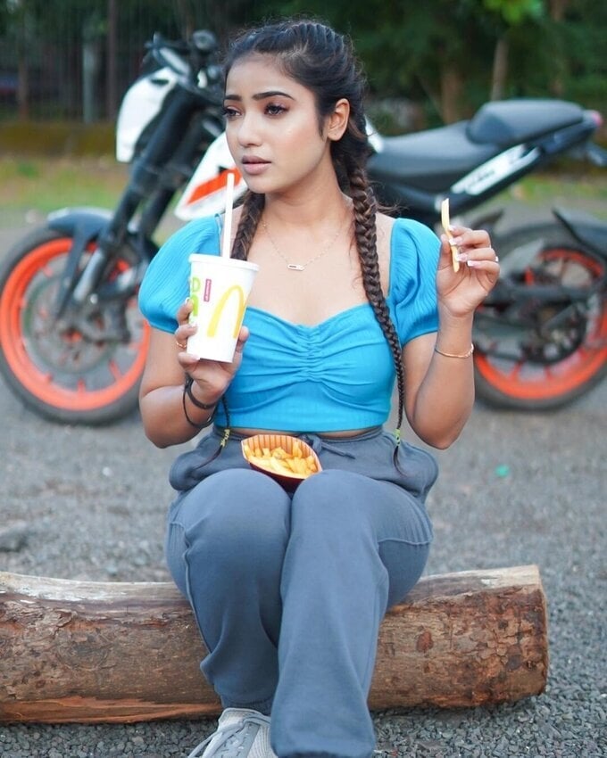 Muskan Sharma New Clicks