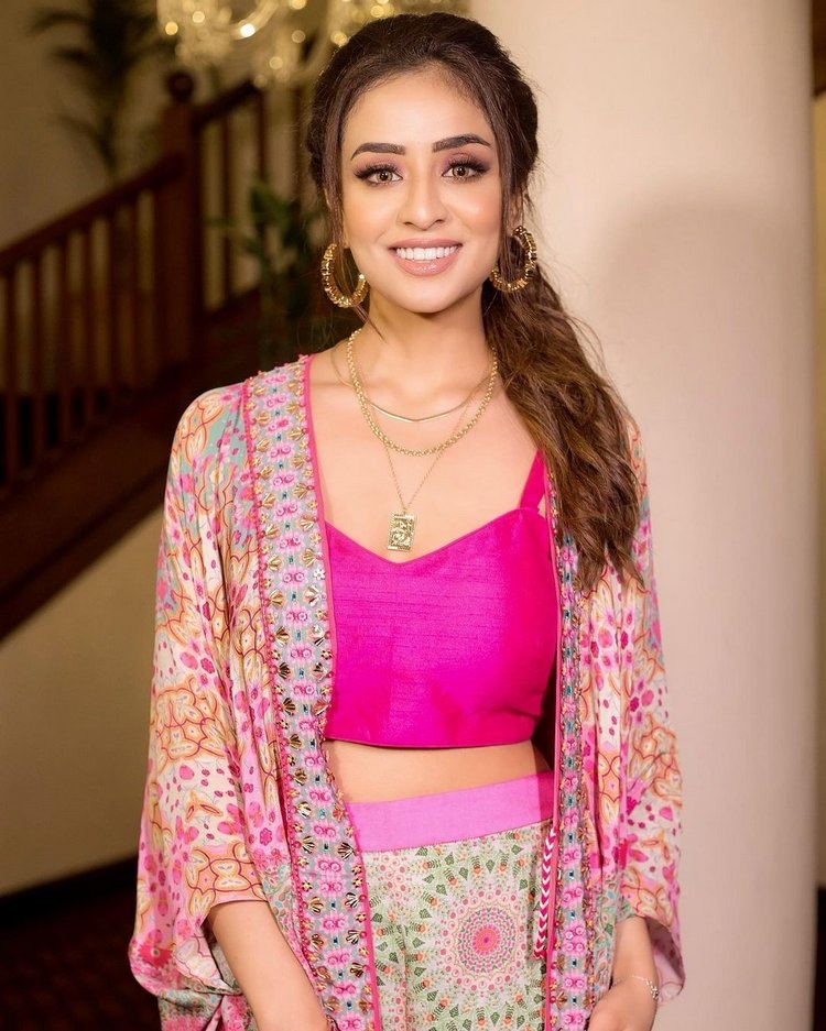 Musskan Sethi New Images Gallery