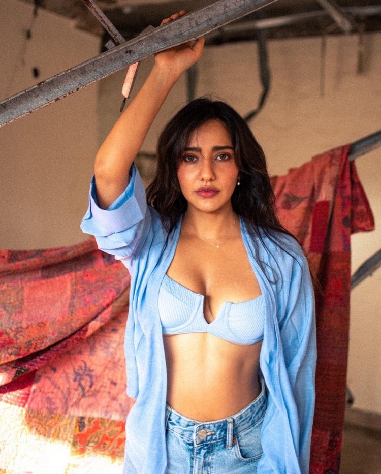 Neha Sharma Photos In Facebook