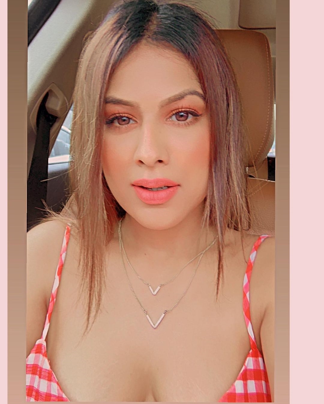 Nia Sharma Latest Hot Photos