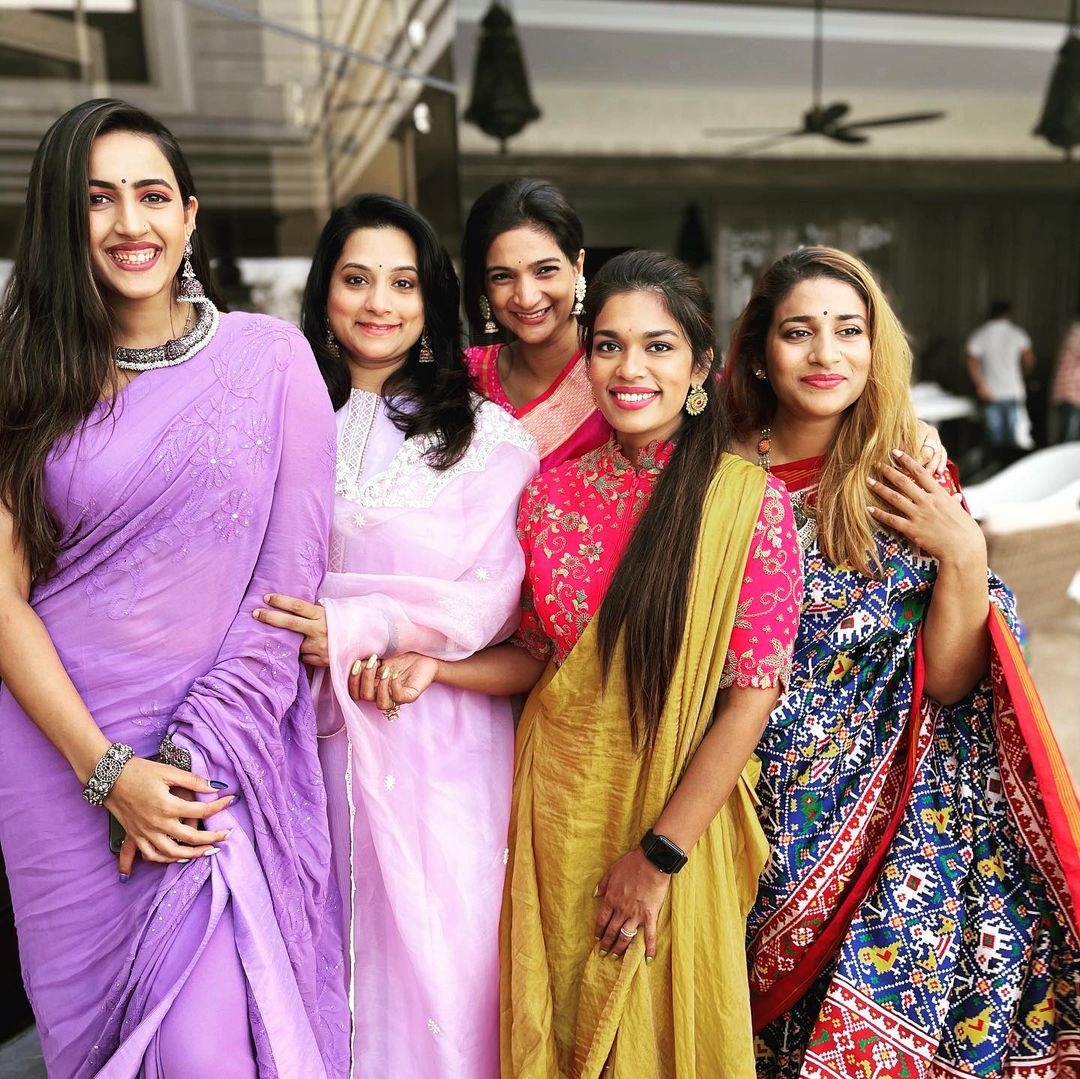 Niharika Konidela New Clicks With Family