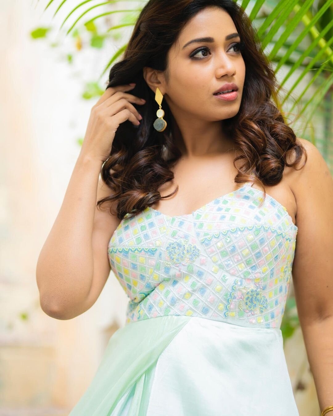 Nivetha Pethuraj New Cute Photos