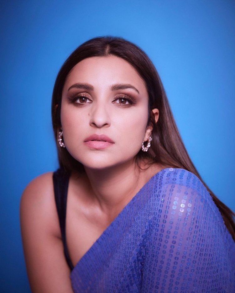 Parineeti Chopra Amazing New Images