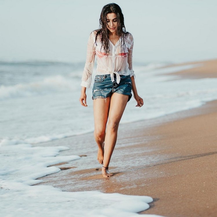 Parvati Nair Photos Collection