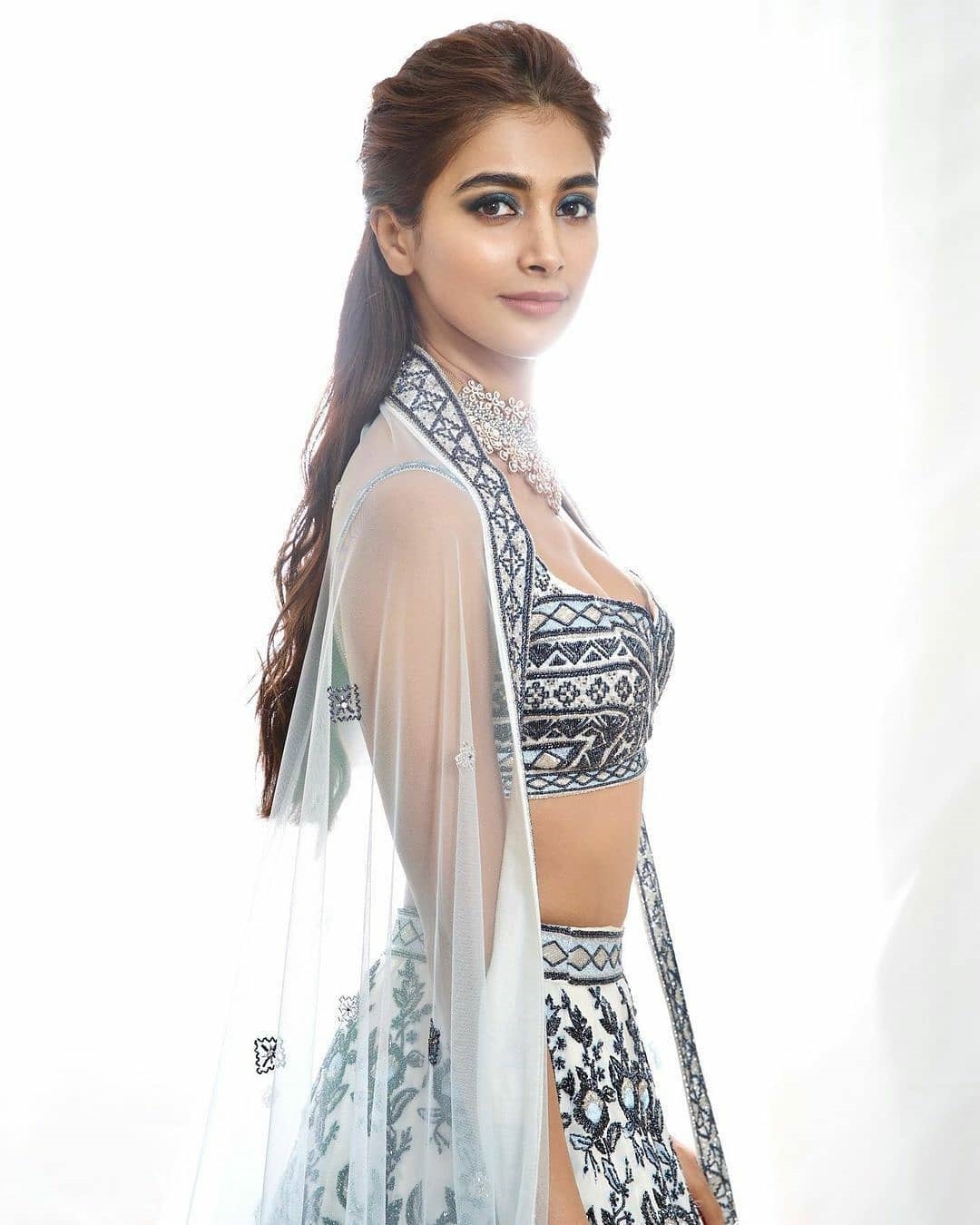 Pooja Hegde Latest Photos Shoot