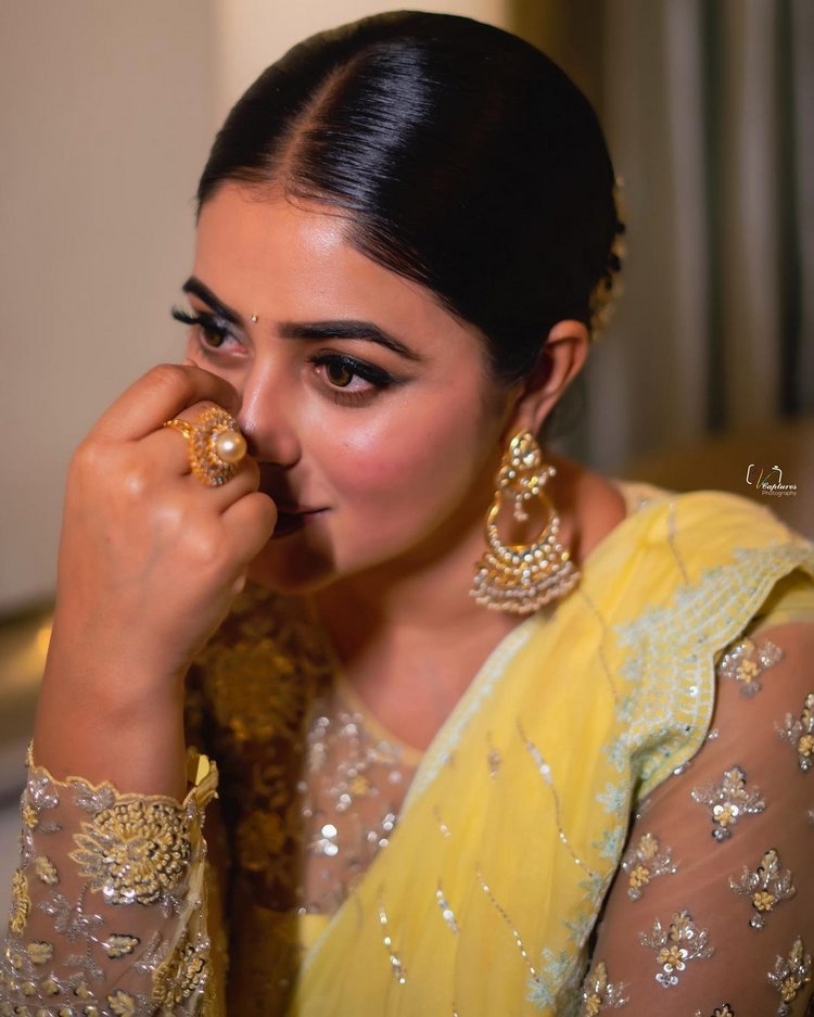 Poorna New Images In Yellow Dress